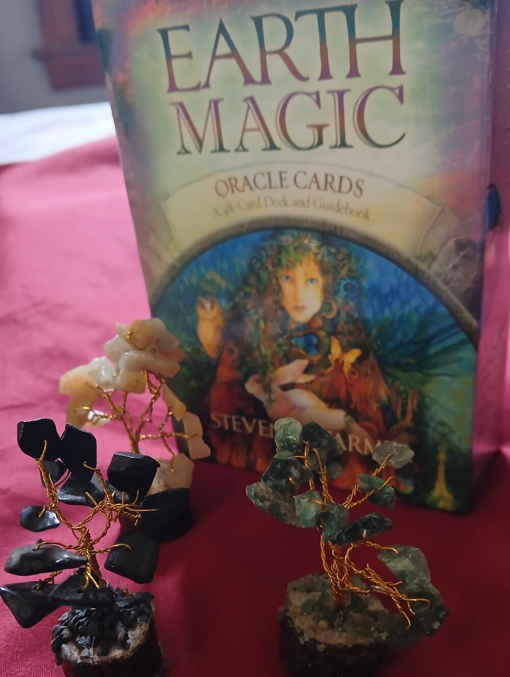 Earth Magic Oracle Cards with Crystal Tree Decorations - Green, Black, White